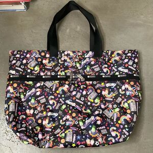 LeSportsac Carlin Yaas214 Print Classic Zip Top Tote Bag